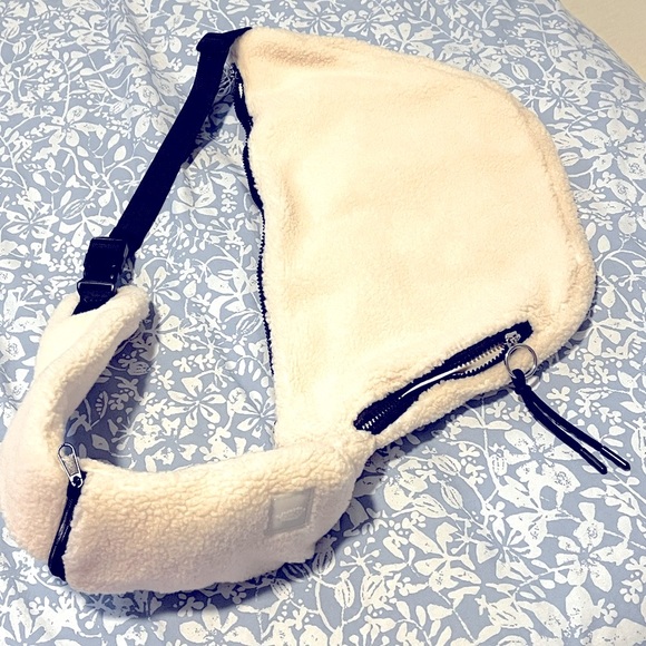 New Free People Movement Overachiever - Picture 5 of 6